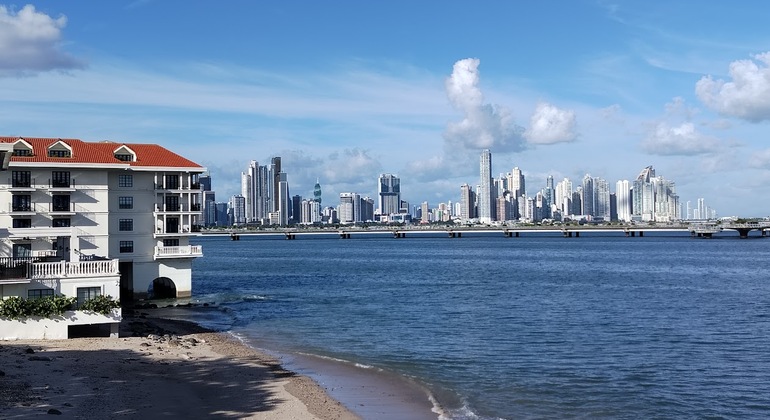 Casco Viejo Uncovered: History, Pirates & Secret Plazas Free Tour Panama &mdash; #4