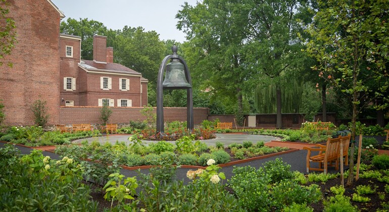 90-min-hamilton-tour-liberty-bell-independence-hall-hidden-stories-en-5