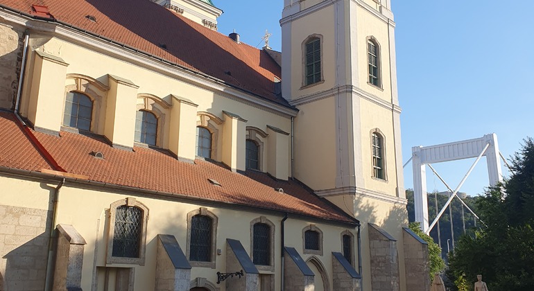Altstadt Von Pest Und Dounaupromenade Ungarn &mdash; #8
