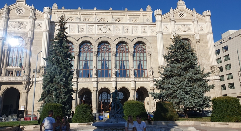 old-town-in-downtown-pest-es-9