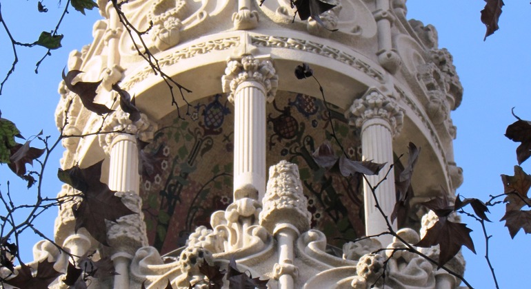 free-walking-tour-gaudi-modernism-es-3