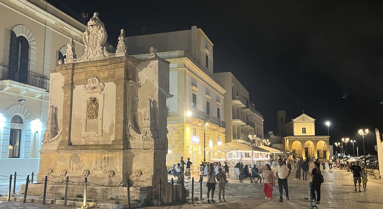 A Stroll Through the Heart of Gallipoli Italy &mdash; #9