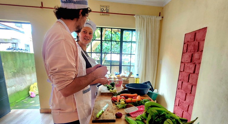 Aula de culinária em suaíli: fazer compras, cozinhar e provar comida tradicional da Tanzânia Tanzânia &mdash; #5