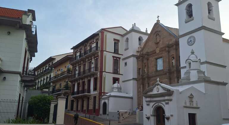 Tour gratuito a piedi nel centro storico della città coloniale, dentro e fuori le mura  Panama &mdash; #3