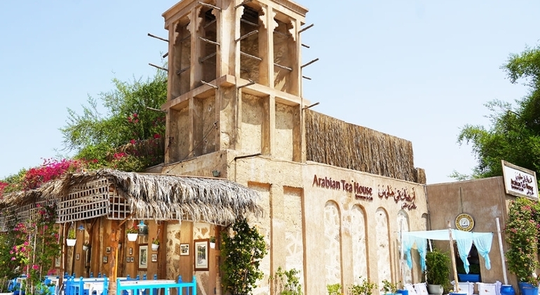 Tour a piedi della Dubai antica Fornito da junaid