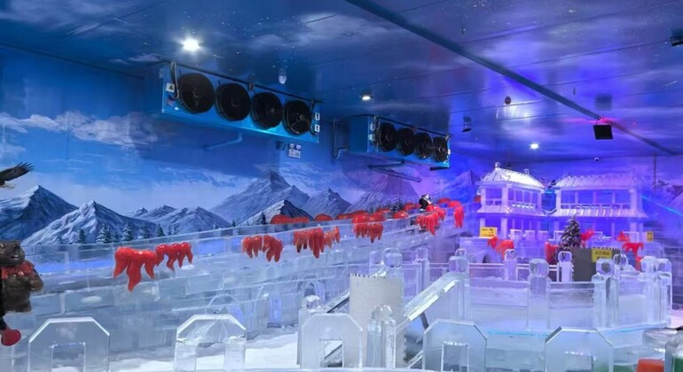 shenzhen-mowan-ice-sculpture-park-entry-ticket-es-1
