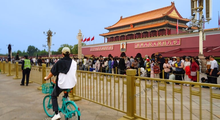 Beijing by Bike: Tiananmen & Forbidden City View Provided by Beijing by Bike: Tiananmen & Forbidden City View