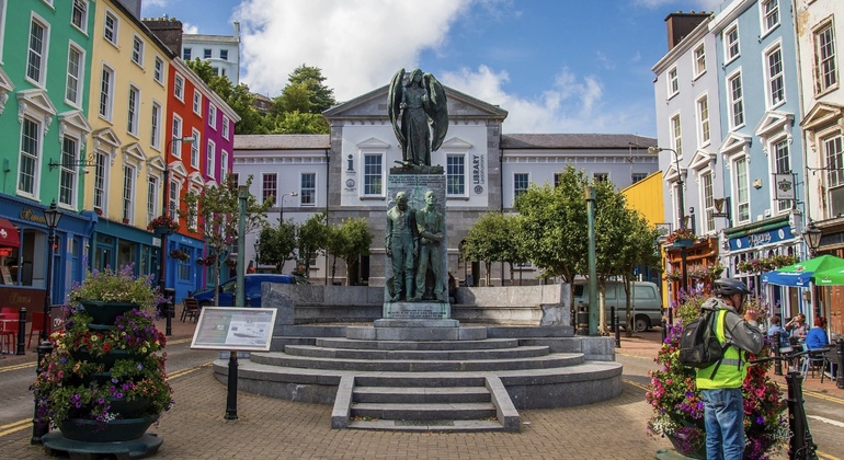historical-walking-tour-cobh-cork-en-6