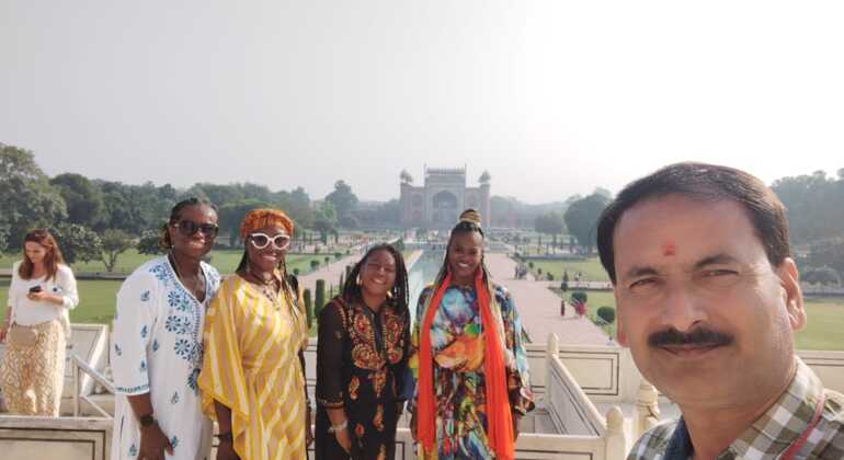 Taj-Mahal-Tour ab Flughafen Noida Indien &mdash; #2