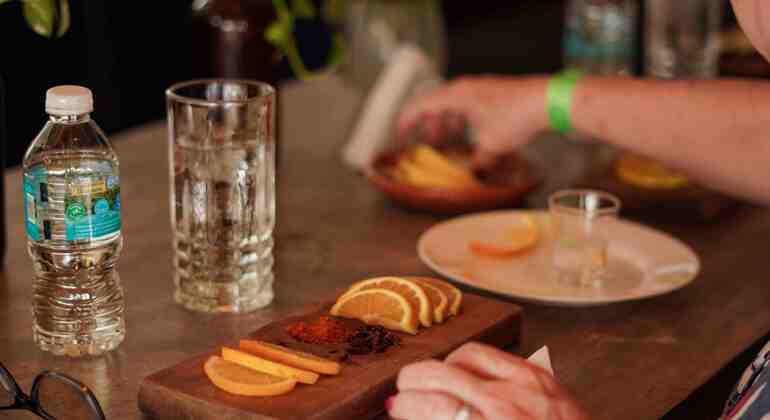 L'arte del mezcal: degustazione e pranzo nel centro di Cozumel Messico &mdash; #6