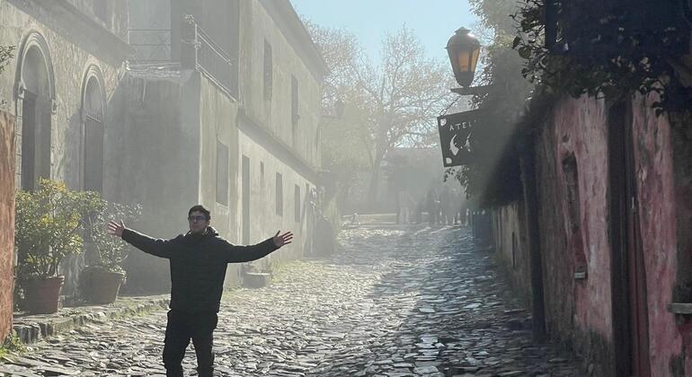 Colonia Essential Free Tour
