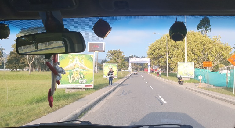 Recolha privada no aeroporto: do Aeroporto JMC para hotéis e alojamentos em Medellín Colômbia &mdash; #2