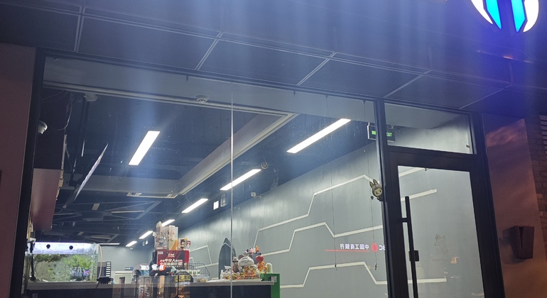 Night Citywalk in Depth: Wet Market, Gastronomy, Urban Life & Pubs China &mdash; #6