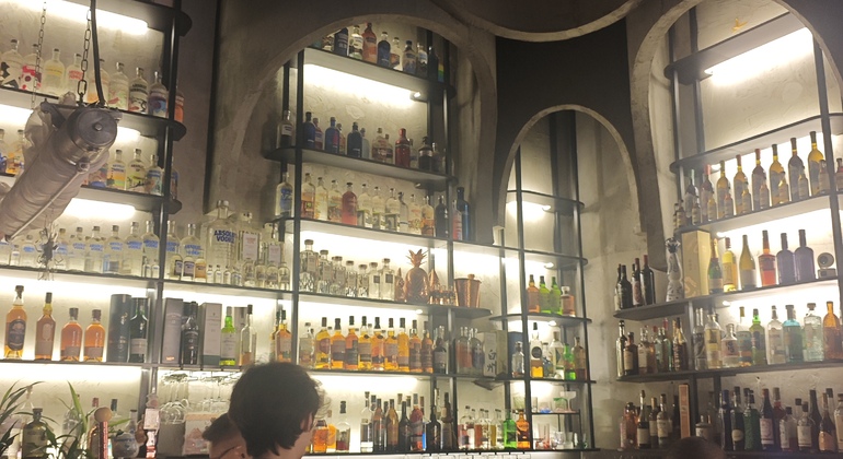 Night Citywalk in Depth: Wet Market, Gastronomy, Urban Life & Pubs China &mdash; #10