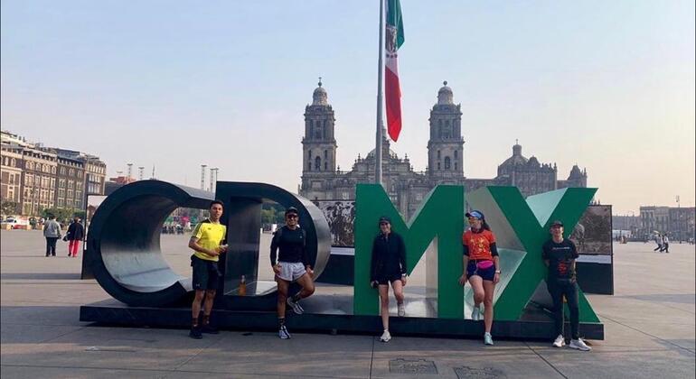 Passeio gratuito de corrida ou caminhada matinal no Parque de Chapultepec e na Reforma Organizado por Morning Run or Walk Free Tour in Chapultepec Park & Reforma