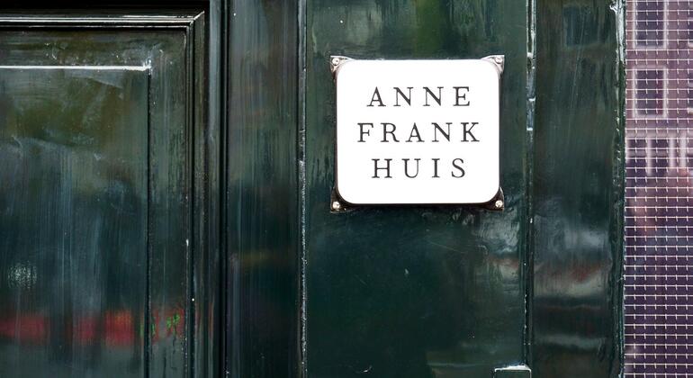 In the Footsteps of Anne Frank: Amsterdam during WWII Free Tour Netherlands &mdash; #3