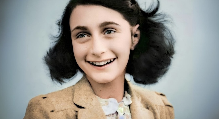 In the Footsteps of Anne Frank: Amsterdam during WWII Free Tour Netherlands &mdash; #2