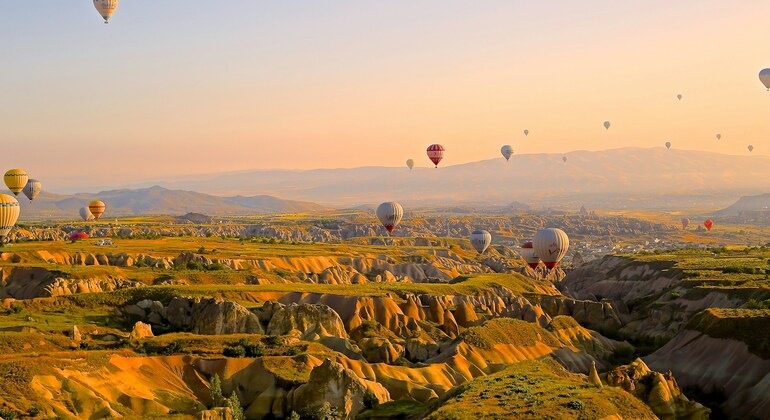 Excursão aos pontos turísticos mais destacados da Capadócia: Uchisar, Zelve e a cidade subterrânea Organizado por Cappadocia Highlights Tour: Uchisar, Zelve & Underground City