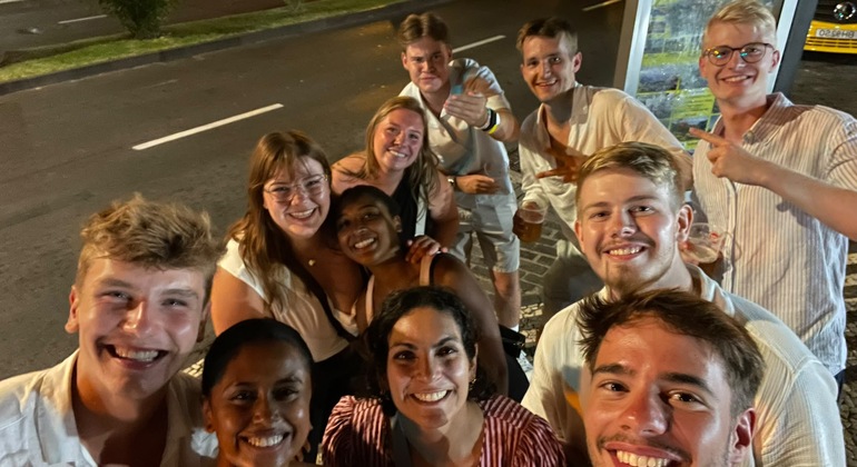 funchal-pub-crawl-authentic-local-bars-and-social-night-es-3