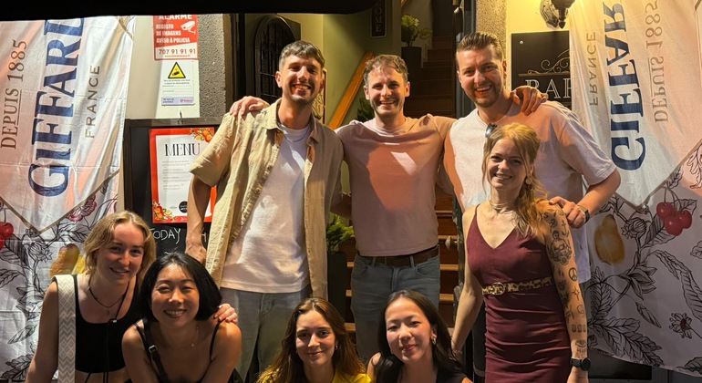 funchal-pub-crawl-authentic-local-bars-and-social-night-es-5