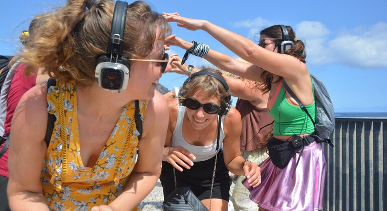 Kostenlose „Silent Disco“-Stadtrundgangstour durch Funchal  Portugal &mdash; #2