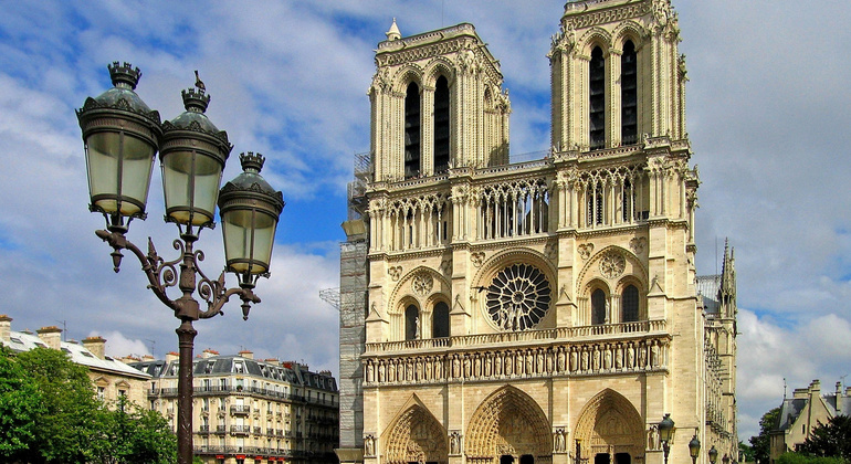 Notre-Dame de Paris: Exterior Free Tour, History & Legends France &mdash; #2