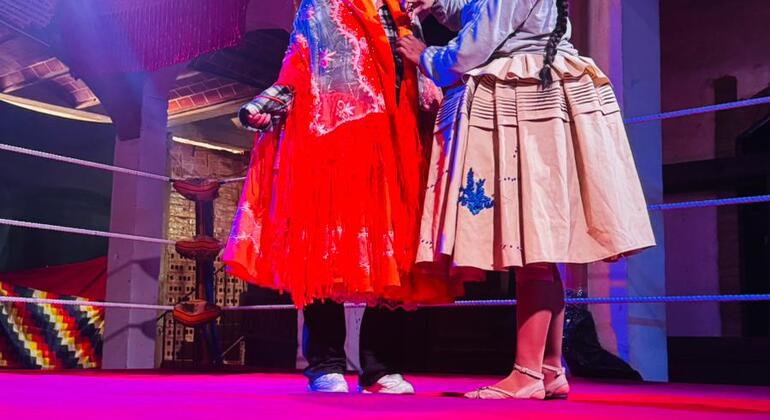 Espectáculo de lucha libre de las cholitas y visita a la galería de arte Bolivia &mdash; #11
