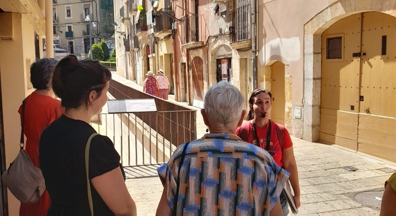 Kostenlose Rundtour durch ganz Tarragona: Eine Reise in die Vergangenheit