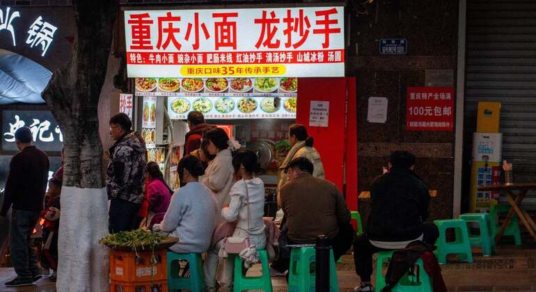 Visita guiada gratuita a pie por los lugares más destacados de Chongqing en grupo reducido China &mdash; #27