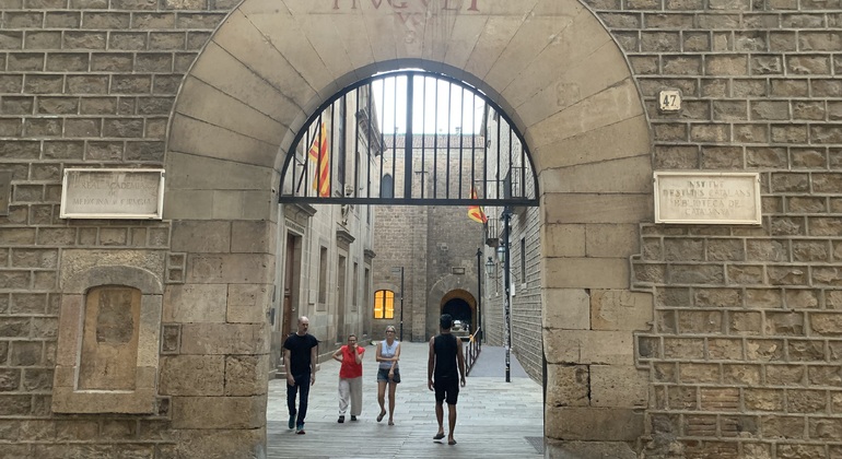 Tour gratuito “Religione e Boemia”: Il Raval mistico, autentico, senza veli Spagna &mdash; #3