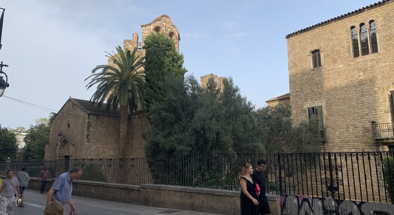 Tour gratuito “Religione e Boemia”: Il Raval mistico, autentico, senza veli Spagna &mdash; #13