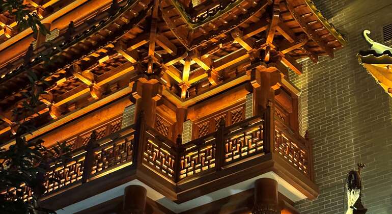 Guangzhou: Half-day Tour through the Oldest Temples & Local Culture China &mdash; #6