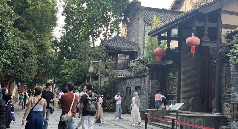 Chengdu Walking Tour: A Local's Guide to History & Slow Life China &mdash; #11