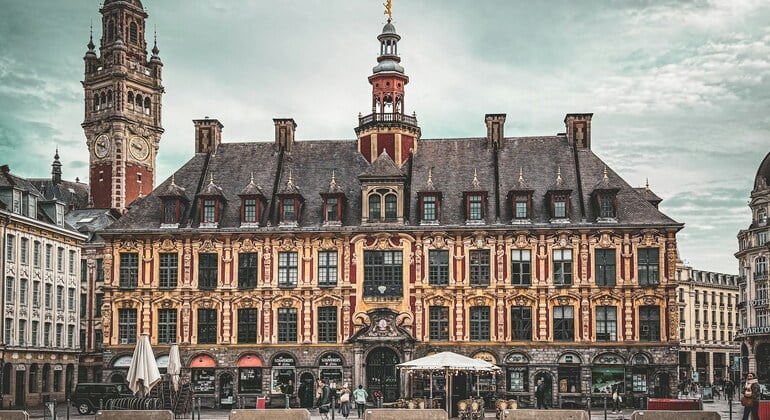 Visita guiada gratuita por el casco antiguo de Lille: historia, arquitectura y secretos locales 