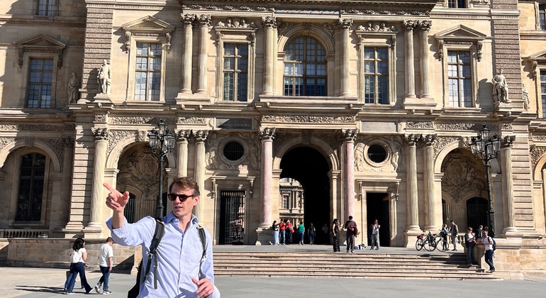 Visite historique de Paris : de Notre-Dame au Palais-Royal France &mdash; #3