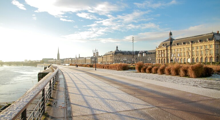 Bordeaux Free Tour: Interactive Exploration & Visual Challenges France &mdash; #2