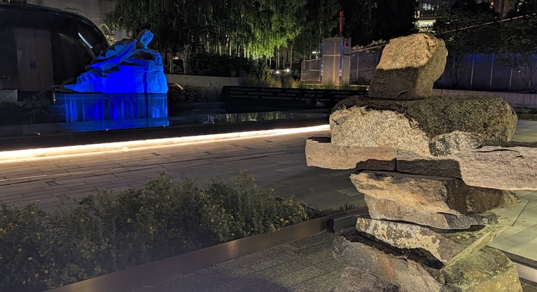 « Art After Dark » : visite guidée gratuite de l'art public de Toronto Canada &mdash; #2