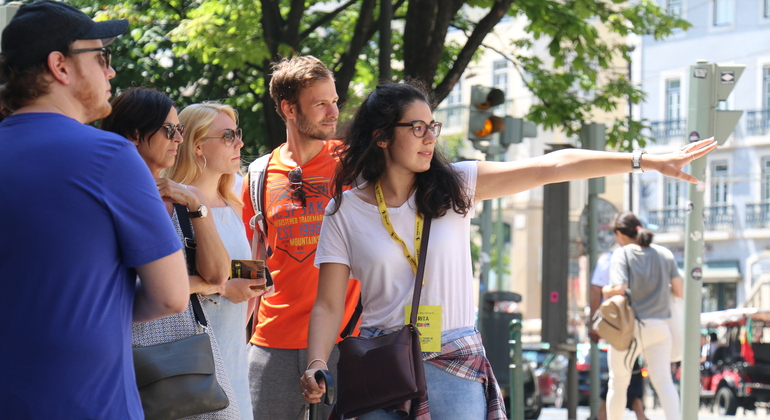 Early Morning Lisbon Tour: The Fascinating Stories Behind the History