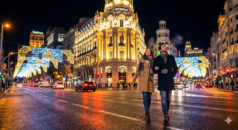 Madrid Christmas Lights Free Tour: Gran Vía & Retiro Park Magic Provided by Trip Tours Madrid