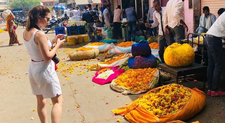 Explore Hidden Secrets of Jaipur Tour Provided by Harshita Bhatt