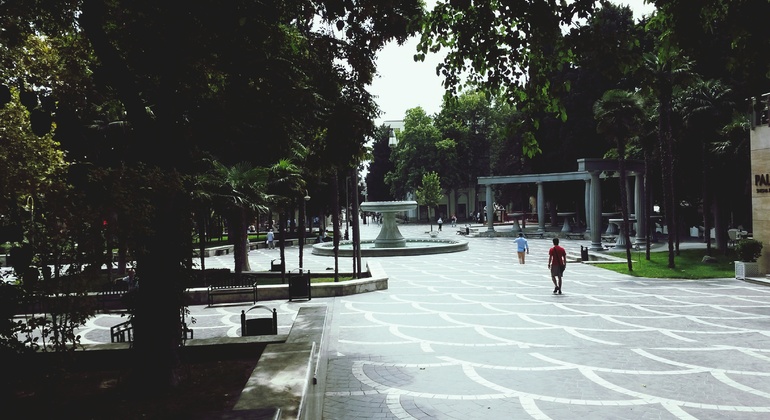 Baku Downtown Original Walking Tour Azerbaijan &mdash; #18