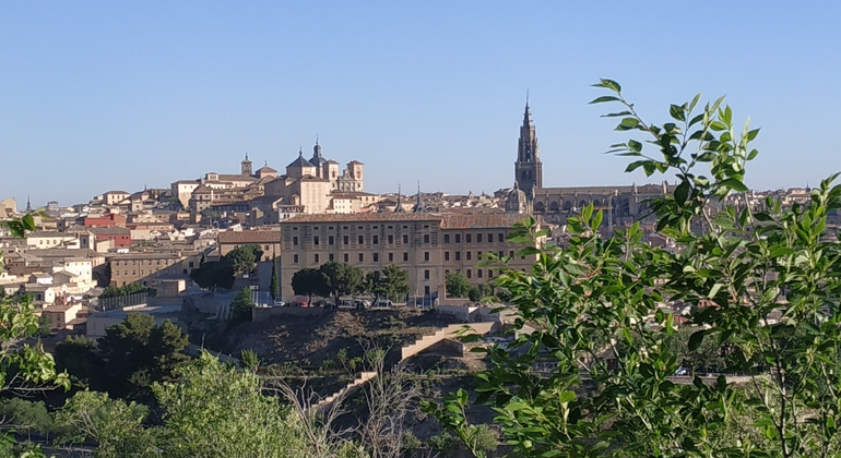 Ganztägige Tour nach Toledo & Segovia Spanien — #1