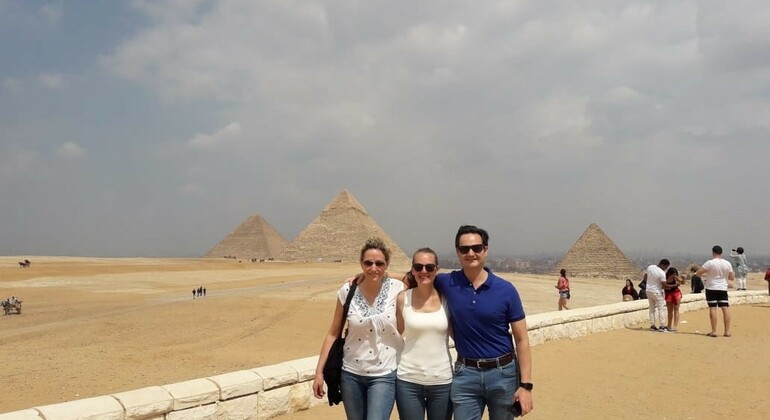 tour di 8 ore del complesso di Giza: Piramidi, Sfinge e Museo Egizio Fornito da Maria Michael