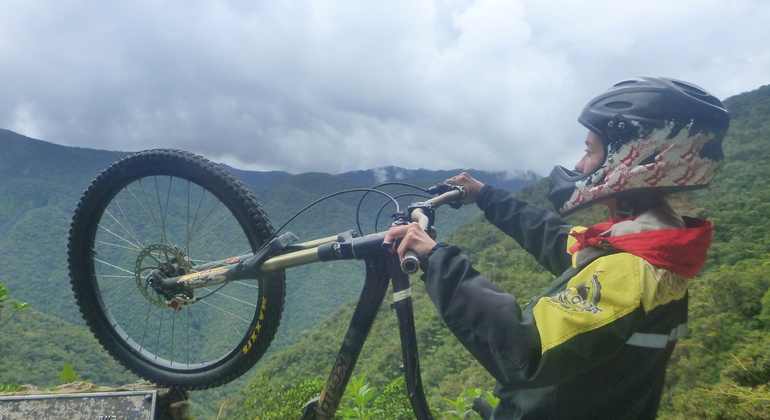 Ruta de la muerte en bicicleta, Bolivia