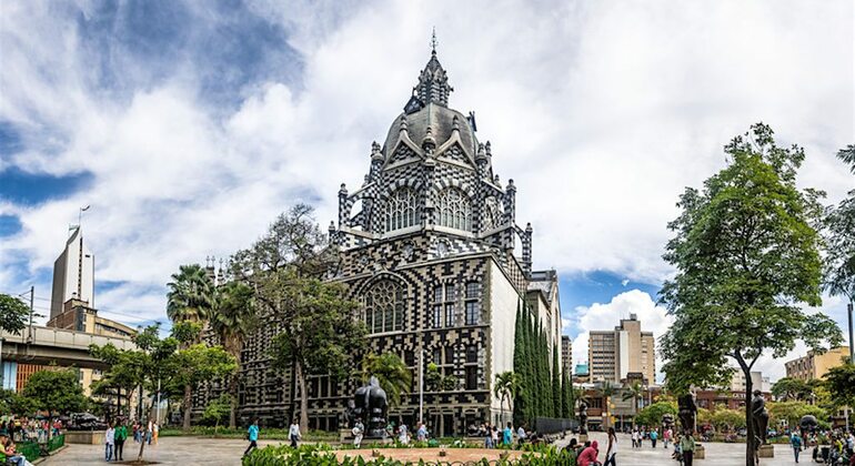 Tour della città di Medellín privato, con trasporto.