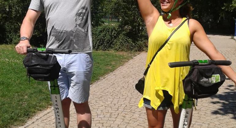 segway-tour-prague-three-hour-es-1