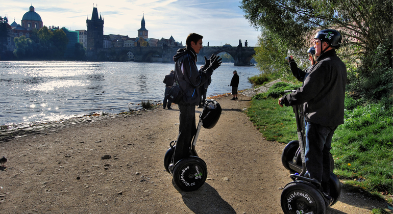 segway-tour-prague-three-hour-es-6