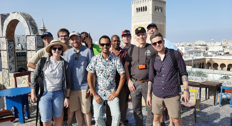 Die Tour durch die Medina von Tunis: ein Freilichtmuseum! Bereitgestellt von Saber