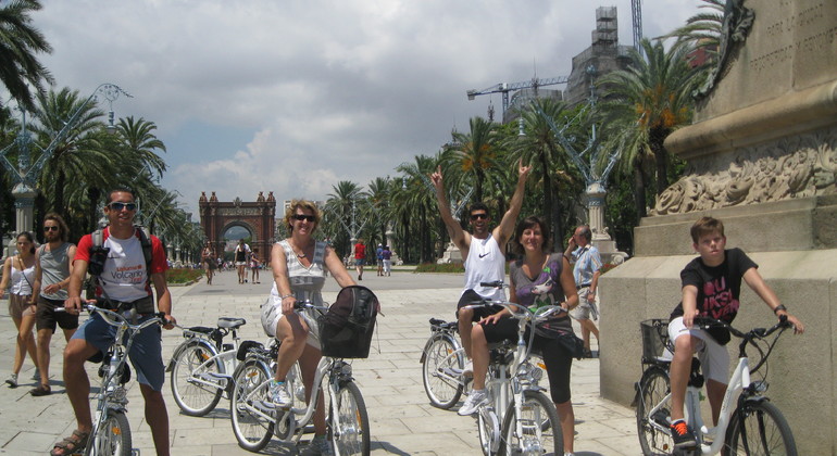 Tour de ville classique en eBike à Barcelone Fournie par barcelona e-bikerent