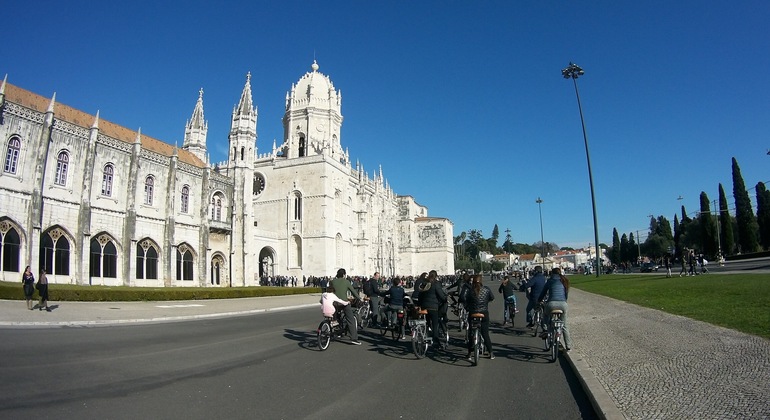 Tour in e-bike di Lisbona Ovest a Belém Fornito da Bike A Wish - Bike Rental & Tours